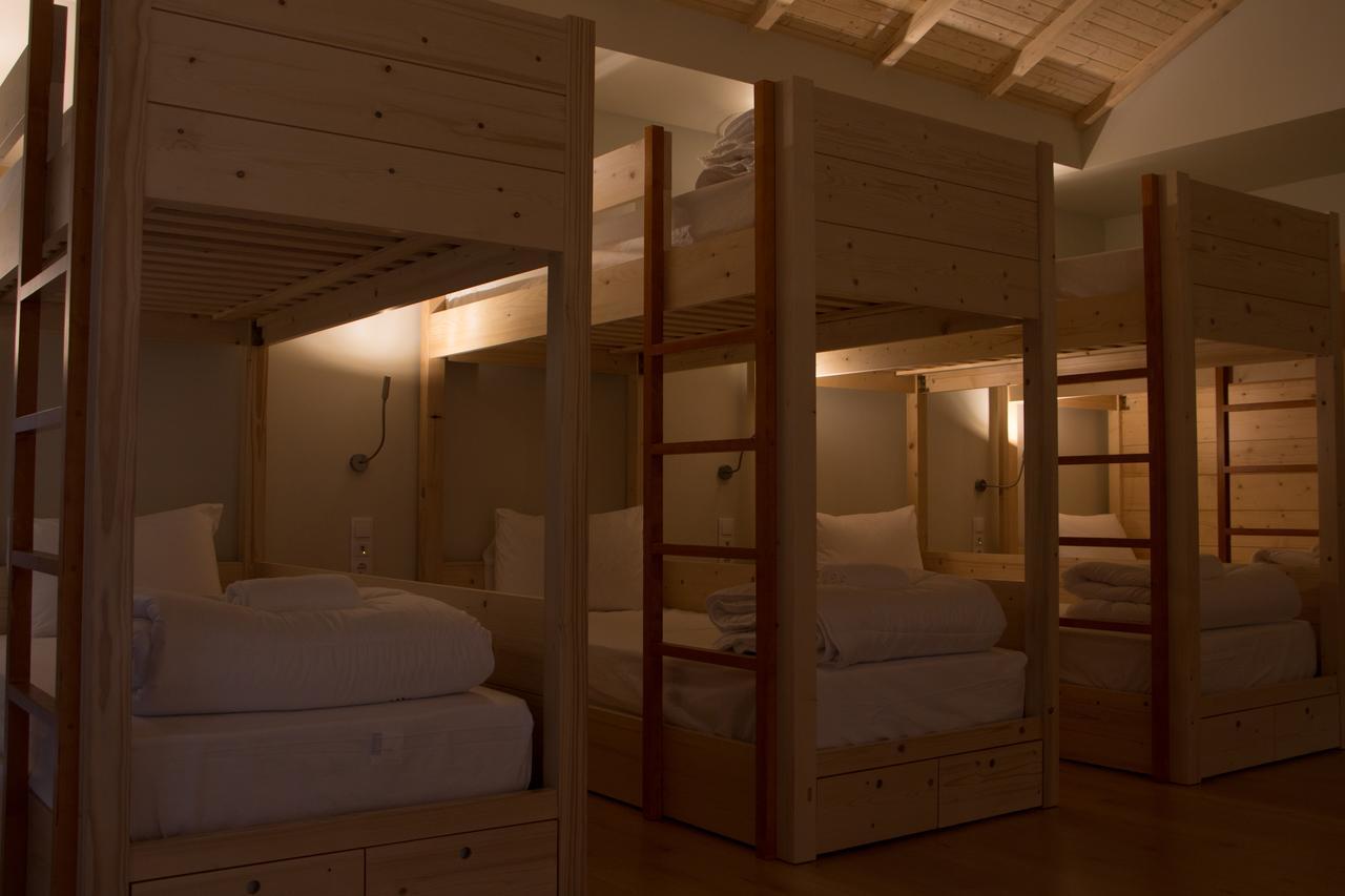 Feira Hostel & Suites Santa Maria Da Feira Kültér fotó